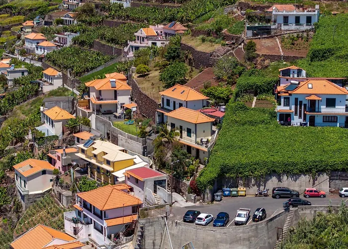 Prázdninový dům Casa Maravilhas By An Island Câmara de Lobos